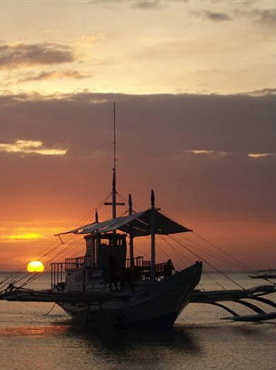 dive safari boat goya